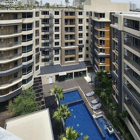 Siamese Nanglinchee Apartment Bangkok Exterior photo