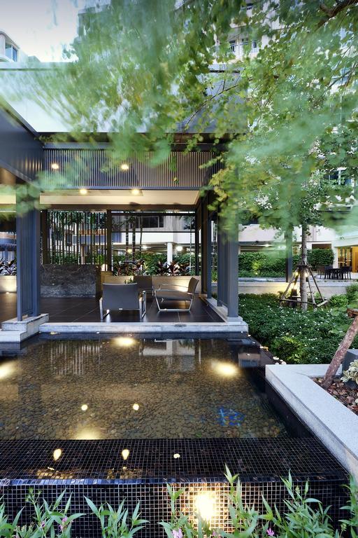 Siamese Nanglinchee Apartment Bangkok Exterior photo