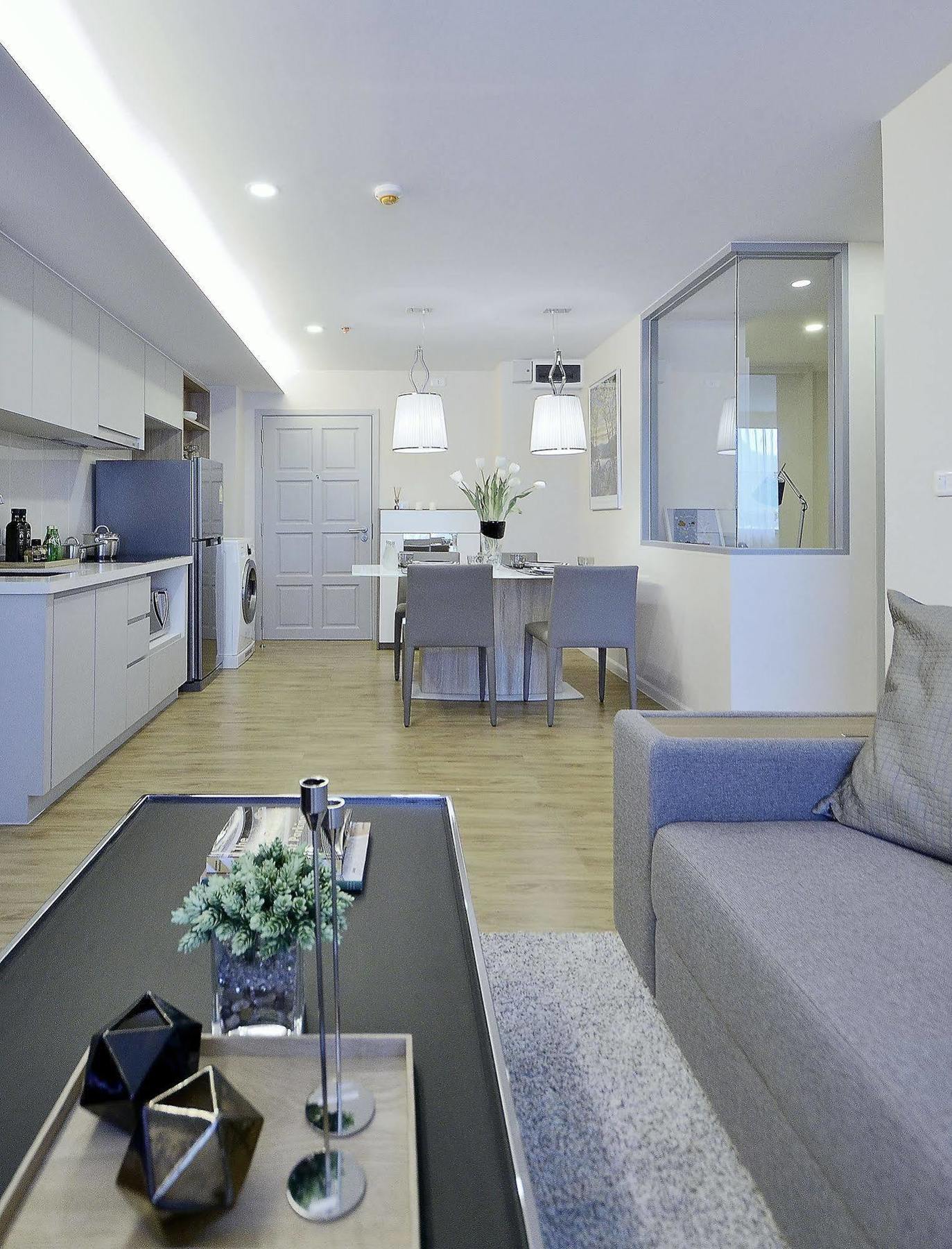 Siamese Nanglinchee Apartment Bangkok Exterior photo