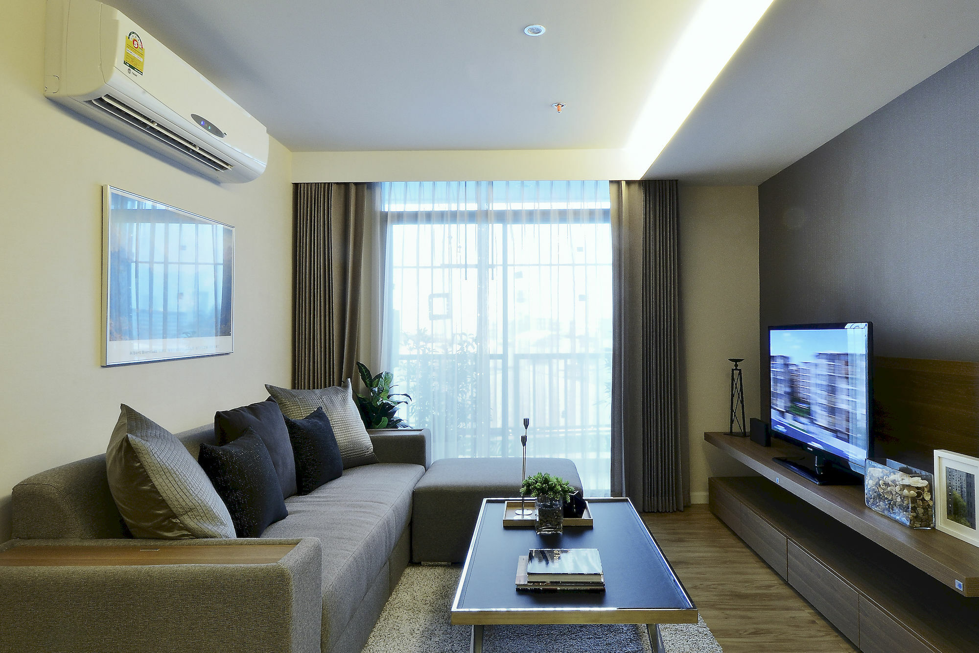 Siamese Nanglinchee Apartment Bangkok Exterior photo
